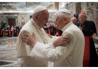 Sjajan predgovor pape Franje knjizi Benedikta XVI.: O opasnoj povezanosti marksizma i rodne ideologije i obrani obitelji od nje