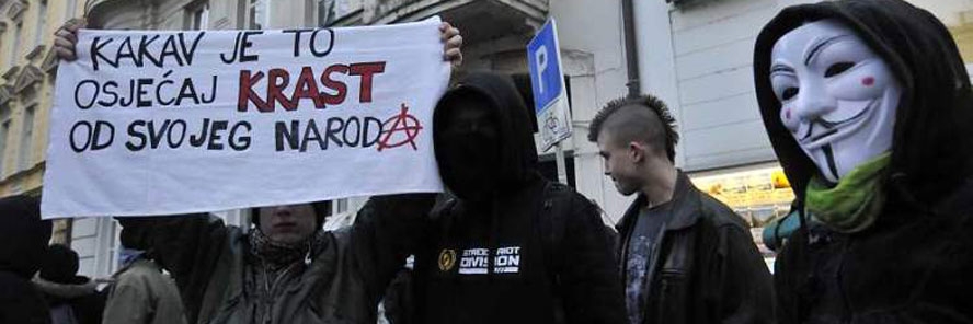 Čak i naši u Austriji prosvjeduju zbog odluka naše vlade.