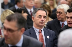 Pupovac: ćirilica se izjednačava s tenkovima