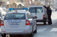 Vozač udario ženu na pješačkom prijelazu, poginula na mjestu