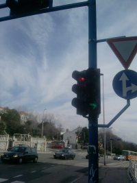 Puštanje u rad semaforskog uređaja na raskrižju DC8 i ŽC6162 (ul. Don Petra Cara)