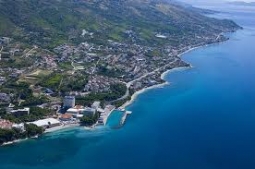 Podstrana: Iz kuće mu ukrali plinski pištolj, novac, sat