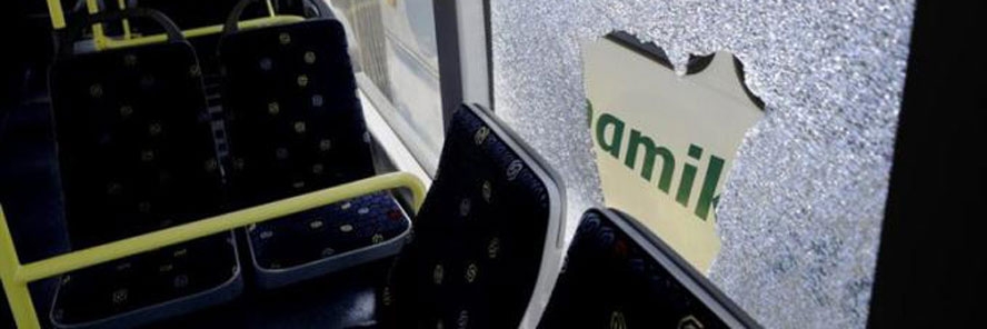 Dječak pogodio autobus "Prometa" kamenom, a onda ga vozač udario u leđa