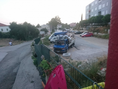 Parking ili ne daj Bože kamp?