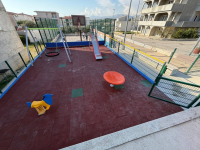 PODSTRANA: UREĐENO DJEČJE IGRALIŠTE U GRLJEVCU